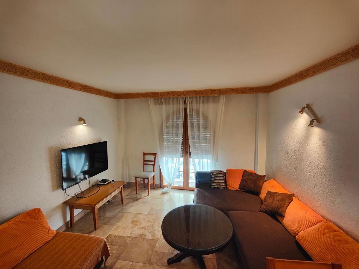 Apartamento En El Centro A Dos Minutos De La Playa Apartment Fuengirola Bagian luar foto